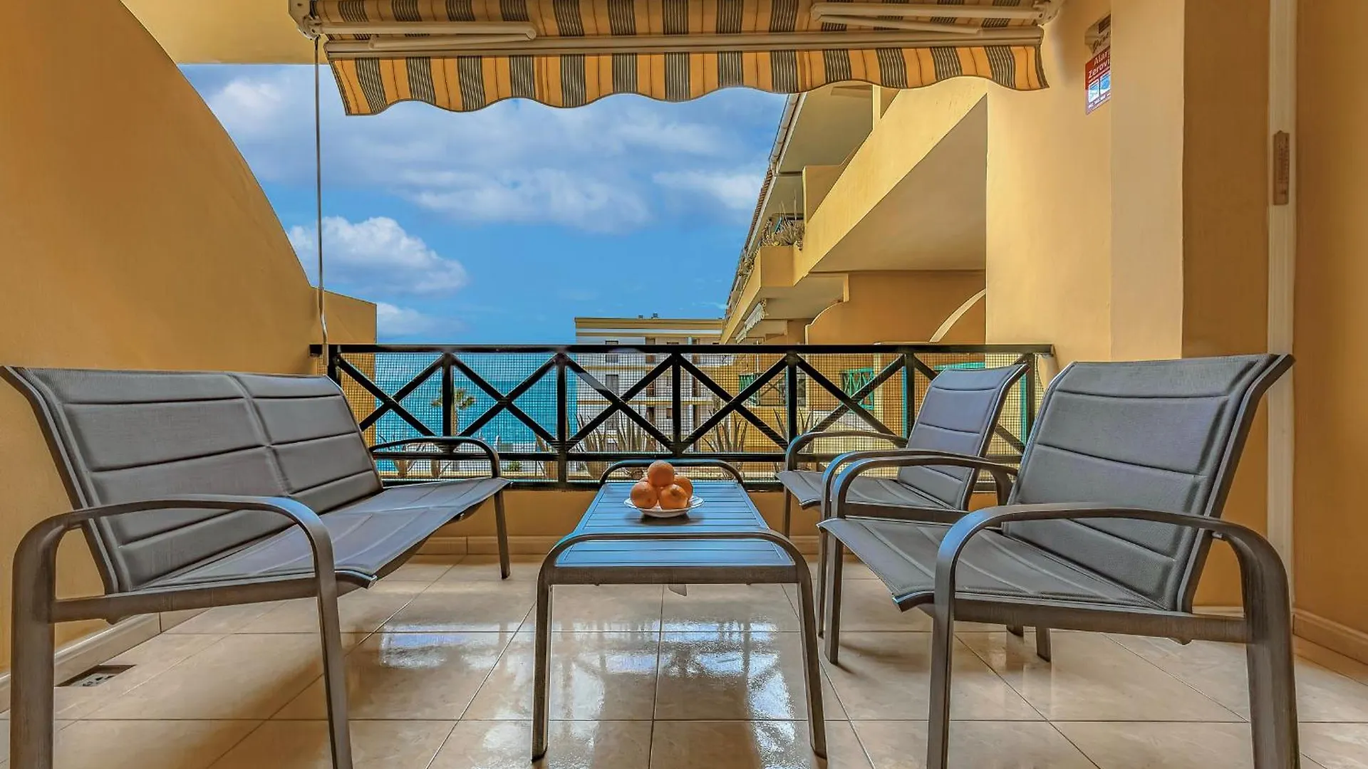 Apartament Sunflower Sea And Teide View Puerto de Santiago