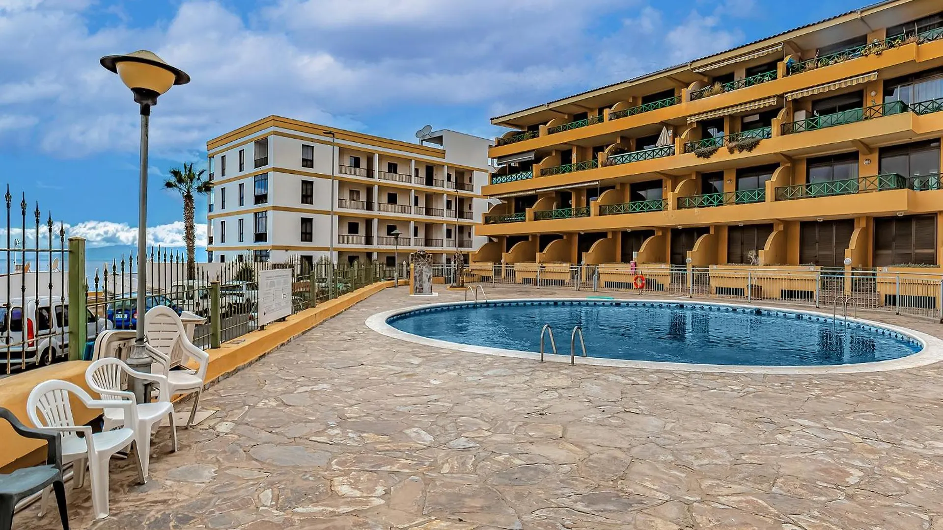Sunflower Sea And Teide View Puerto de Santiago  Apartament
